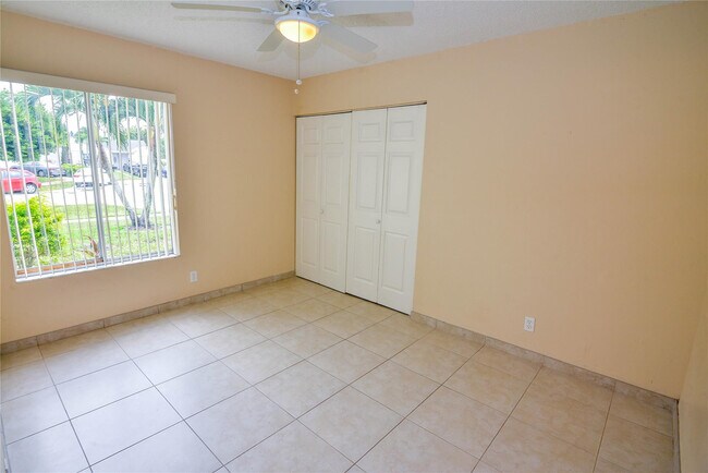 Building Photo - 18813 Cloud Lake Cir