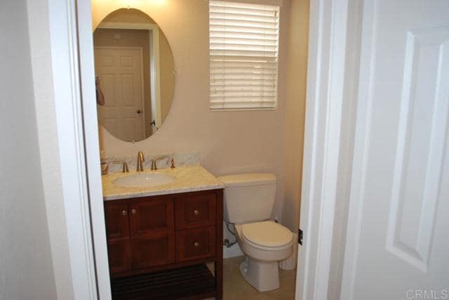 Building Photo - 145 Canyon Creek Way