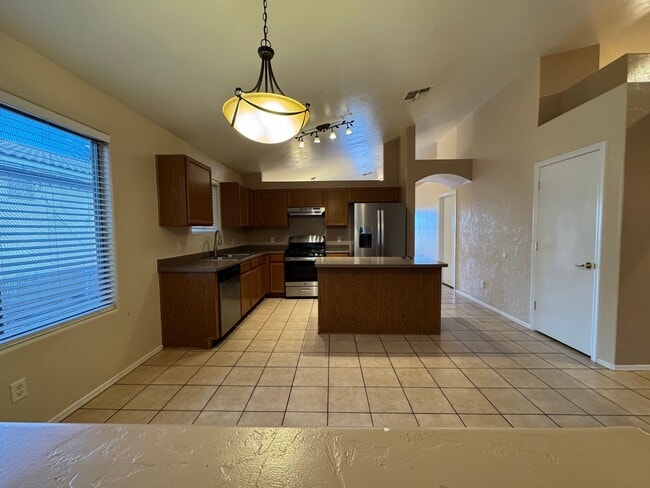 Building Photo - 4BR/2BA/2GA, 1889 sq.ft. rental in Sierra Vista, AZ