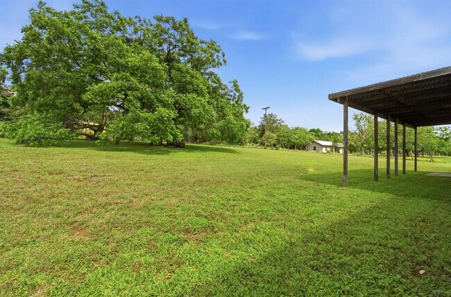 Building Photo - 12753 Burson Dr