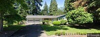 Building Photo - Beautiful 3BD/2BA Home In Hayden Bridge Area