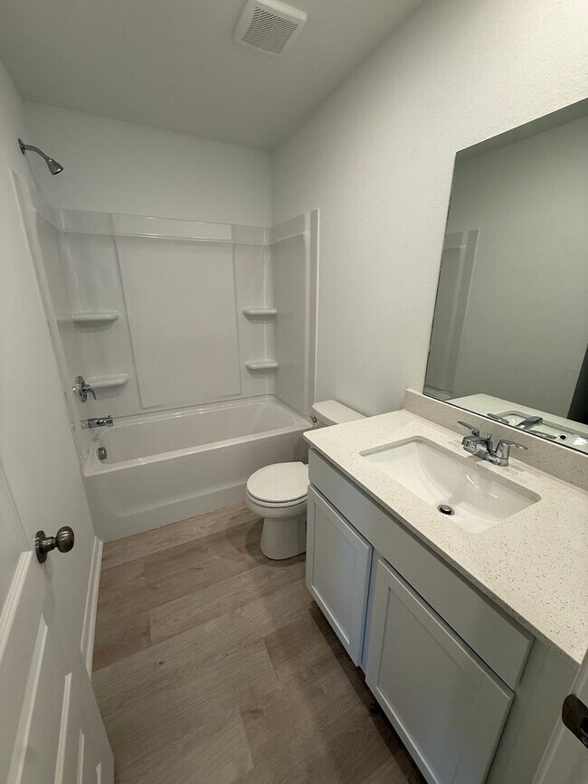 Building Photo - 1028 Raven Walk Dr