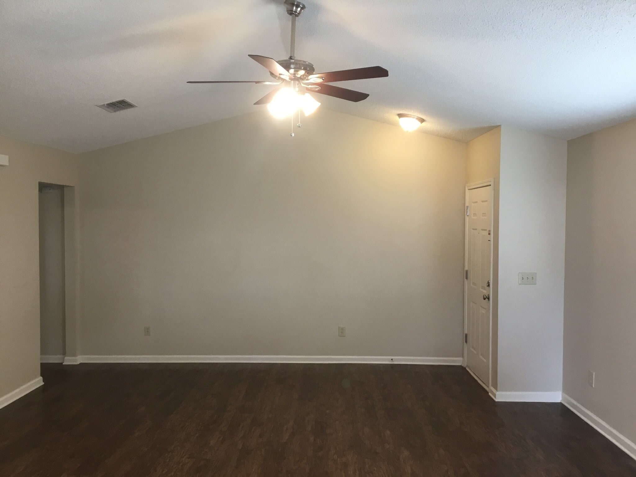 Building Photo - 96015 Sunfish Ln