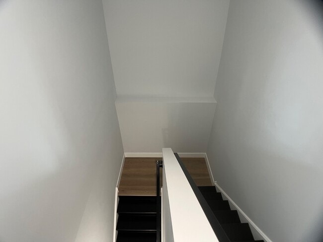 Building Photo - 3221 N 13th St