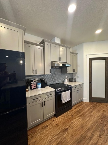 Building Photo - 4819 Whitewood Rd