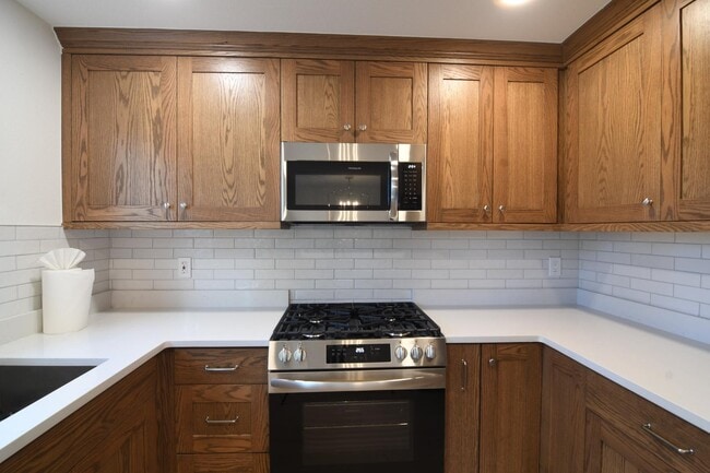 Building Photo - 5004 E Hinsdale Pl