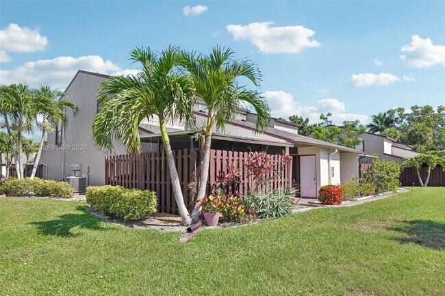 Building Photo - 12939 Cherrydale Ct