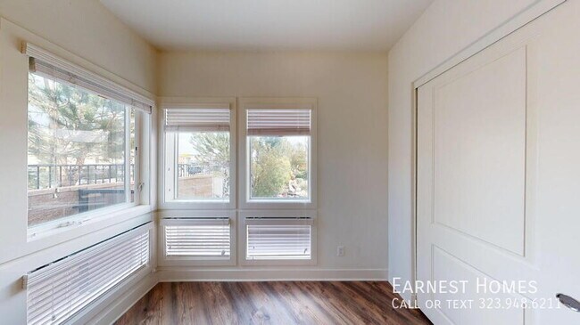 Building Photo - 12073 Carabela Ct