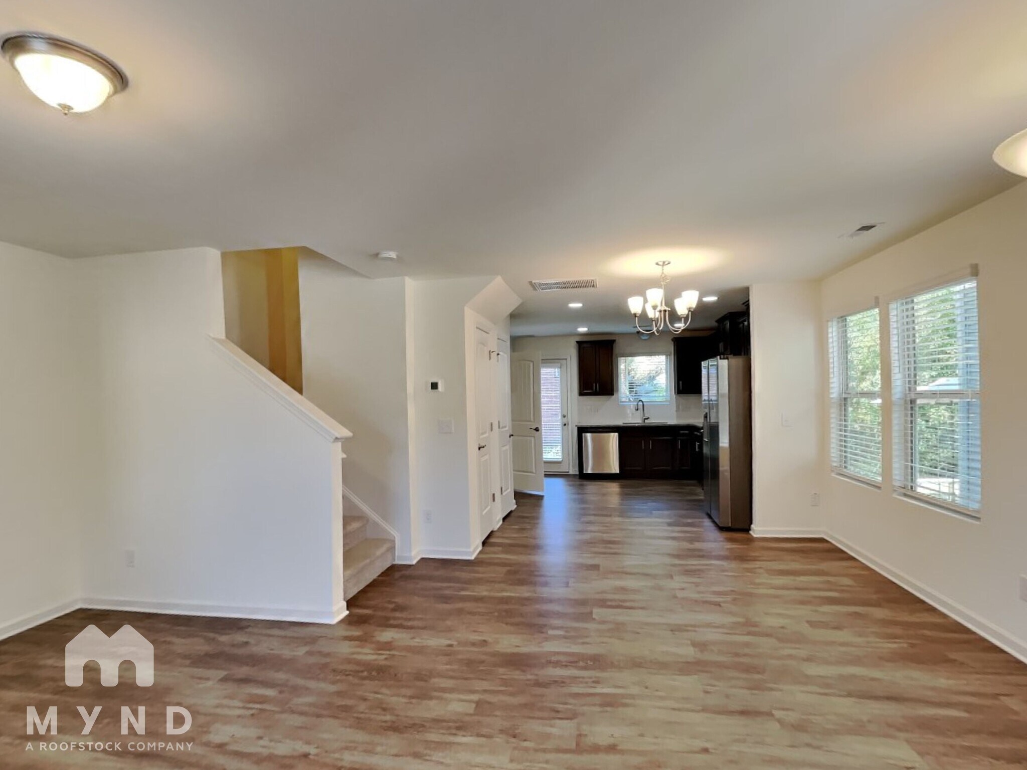 Building Photo - 246 Spark St