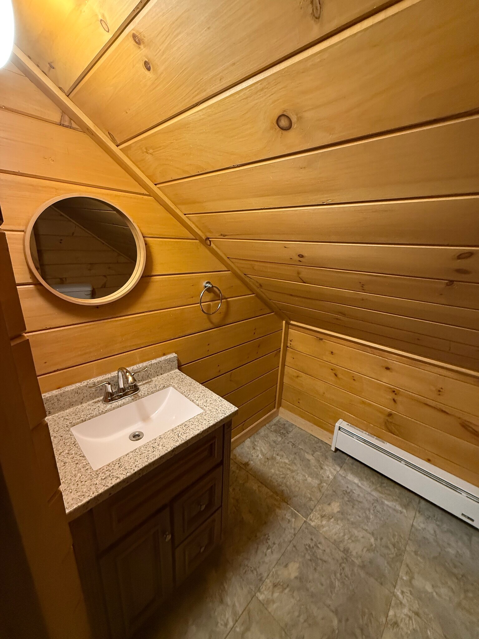 Building Photo - 19 Mattson Ave