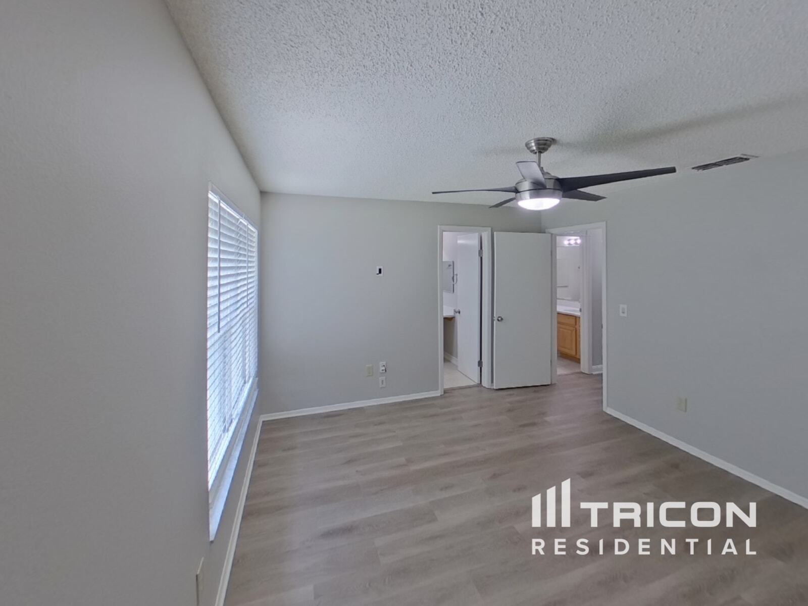 Building Photo - 2015 Branch Tree Ln