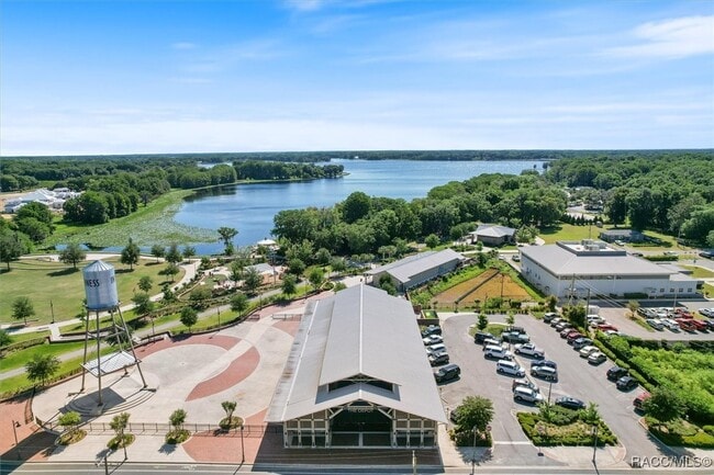 Building Photo - 809 Inverie Dr