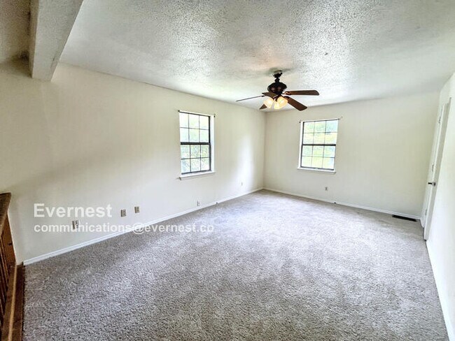 Building Photo - 3614 Glendon Dr
