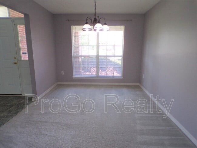 Building Photo - 4929 Spencer Oaks Blvd