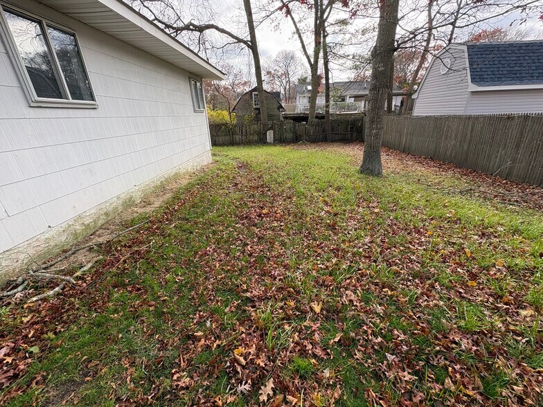 Building Photo - 14 Classon Ave