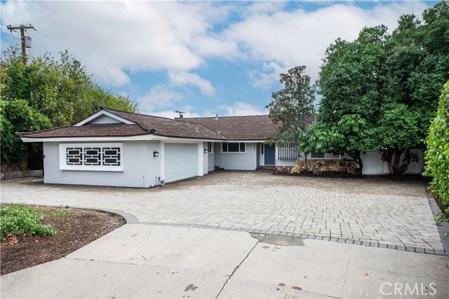 Building Photo - 19366 Citronia St