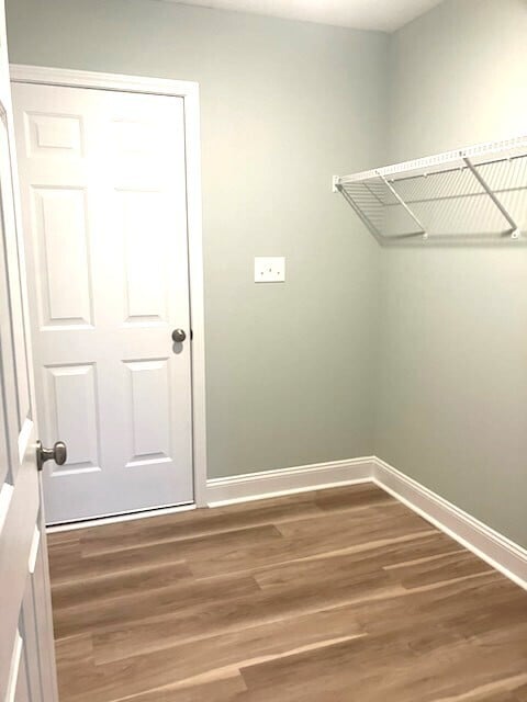 Building Photo - Brand New Beautiful Home with 2 car garage and appls!