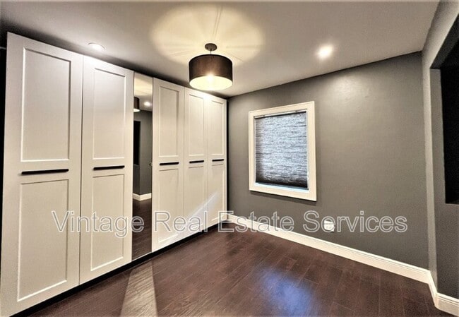 Building Photo - 7830 46th Way N