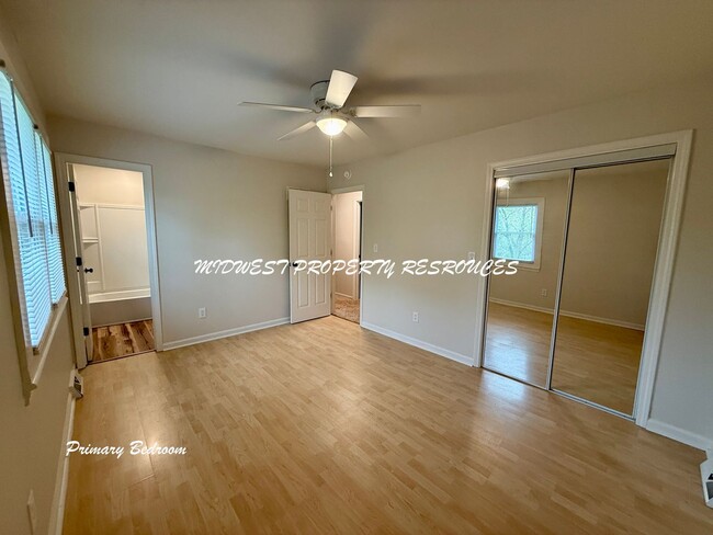 Building Photo - Charming Split-Level Home with Modern Upgr...