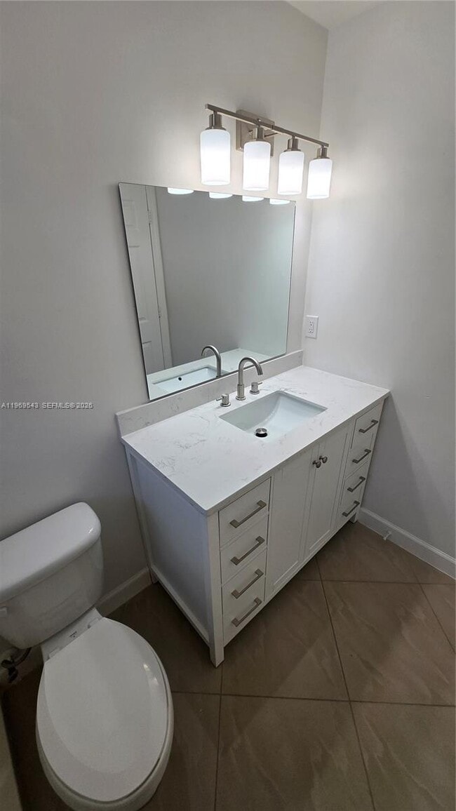 Building Photo - 250 Ipswich St