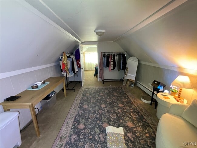 Building Photo - 813 Franklin St