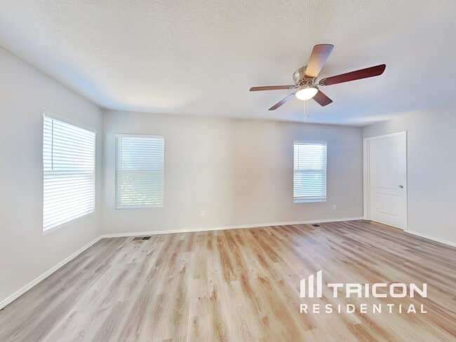 Building Photo - 4244 Altura Mesa Ln NE