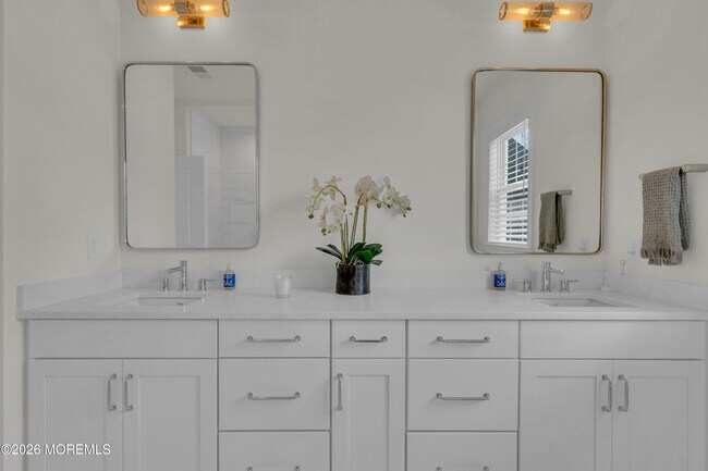 Building Photo - 511 NJ-35