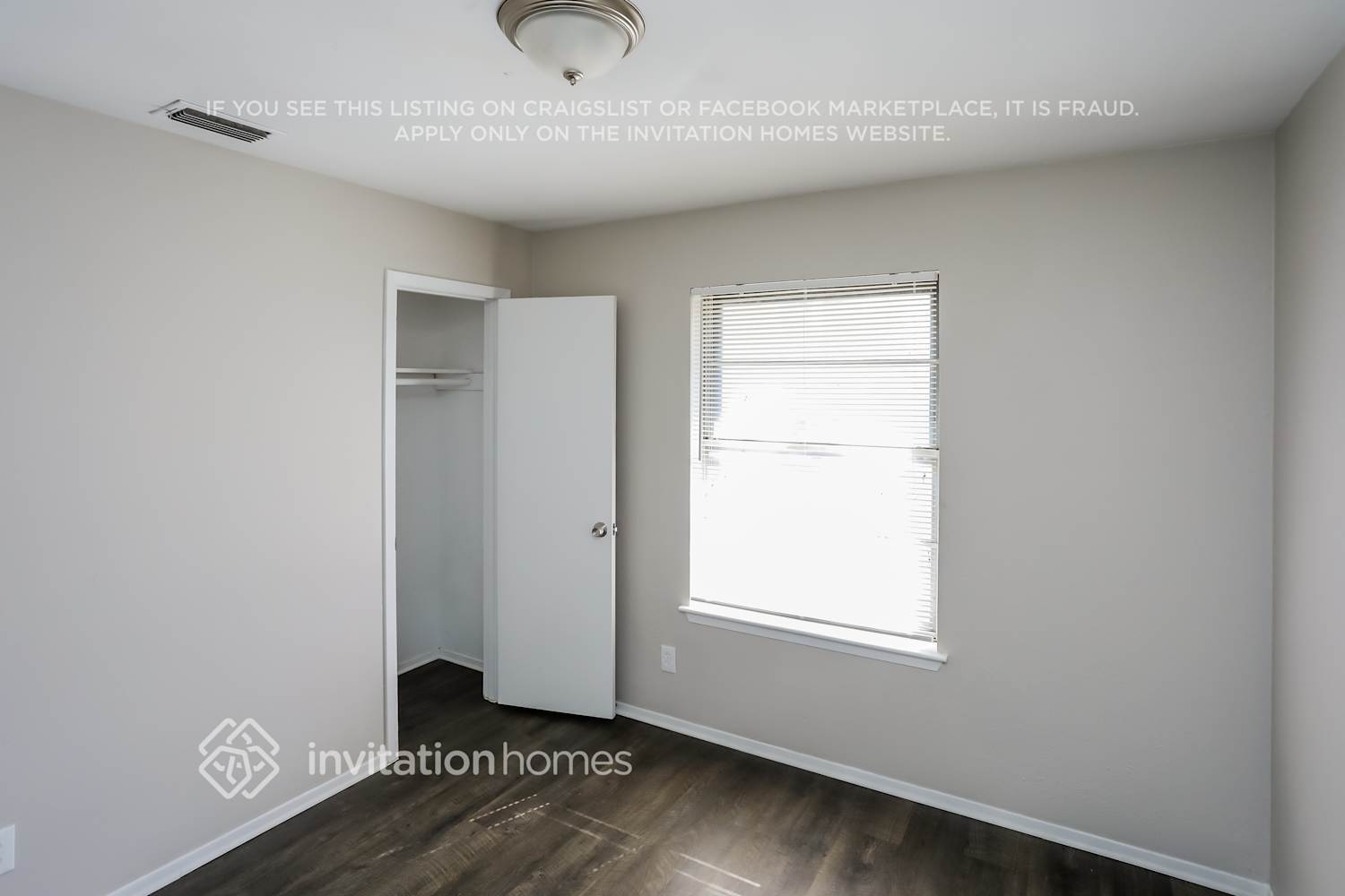 Building Photo - 215 Adams St