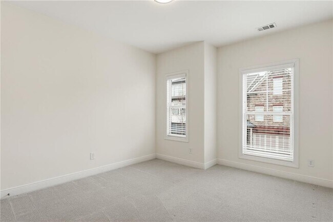 Building Photo - 110 Via Roma