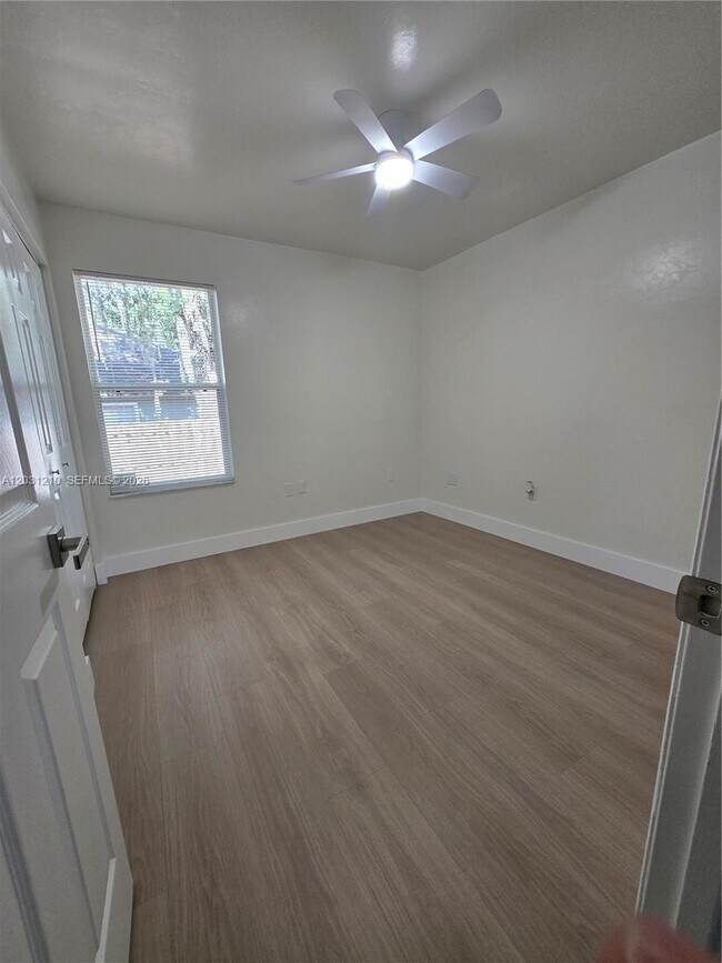 Building Photo - 8309 SW 61st Pl