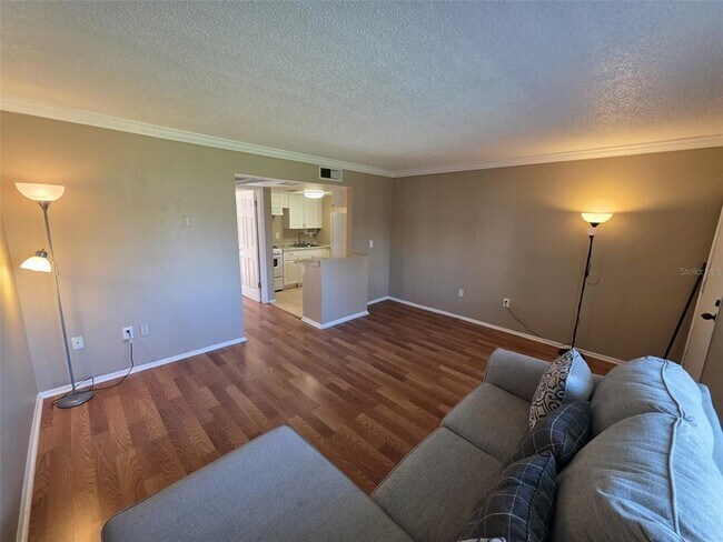 Building Photo - 139 Oyster Bay Cir