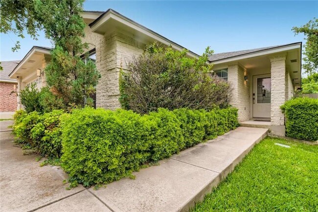 Building Photo - 16920 Brayton Park Dr