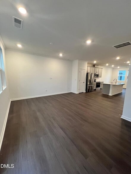 Building Photo - 2305 Oakwood Mdws Ct