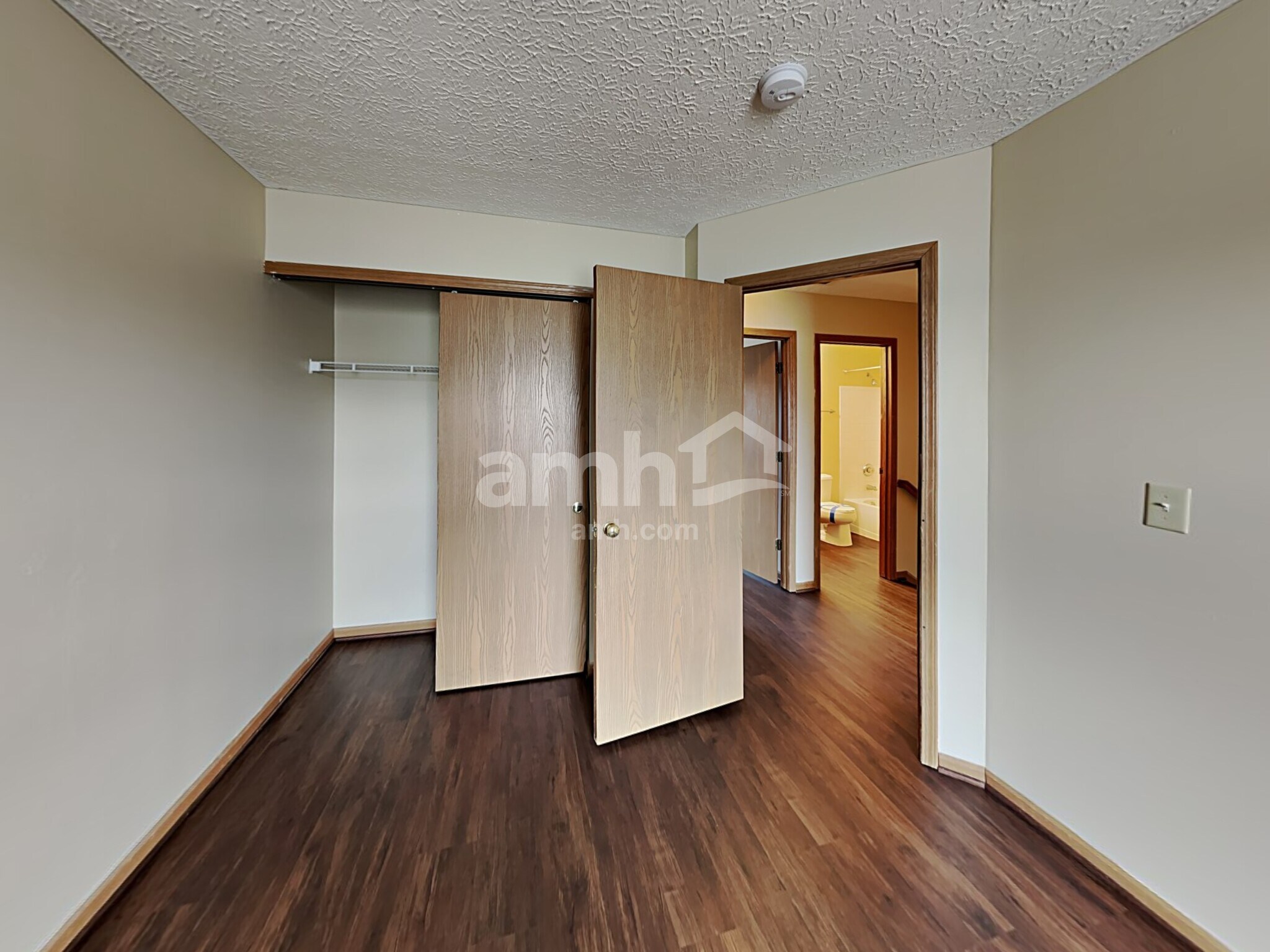 Building Photo - 3572 Wesson Dr