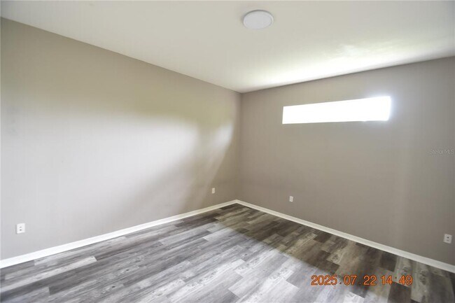 Building Photo - 11321 Flora Springs Dr
