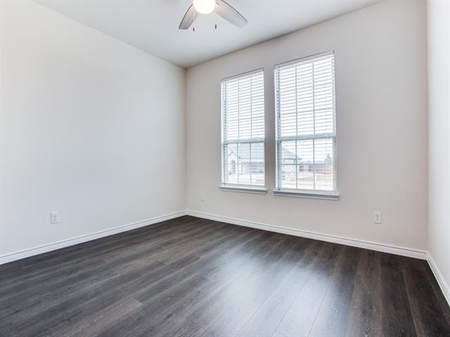 Building Photo - 123 Lakeview Cir