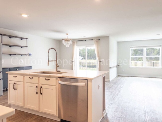 Building Photo - 6224 Centipede Pl