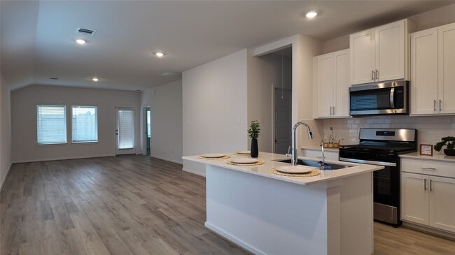 Building Photo - 14312 Grey Pointe Ct