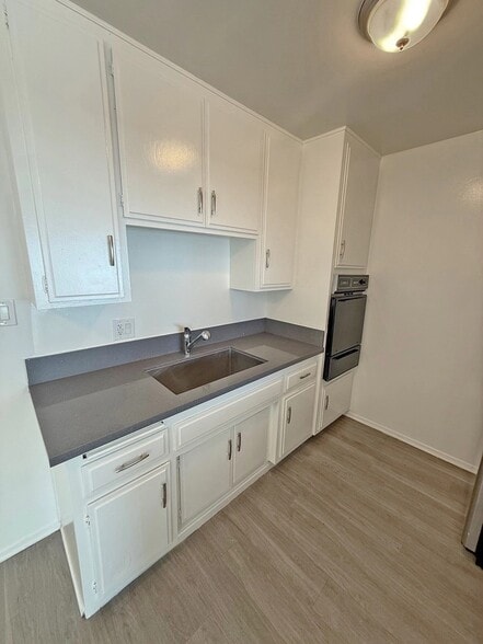 Building Photo - 3365 Keystone Av