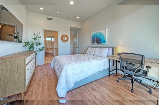 Building Photo - 4004 Banister Ln