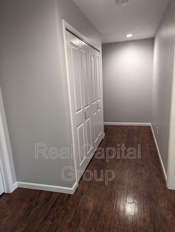 Building Photo - 753 Seneca Creek Rd