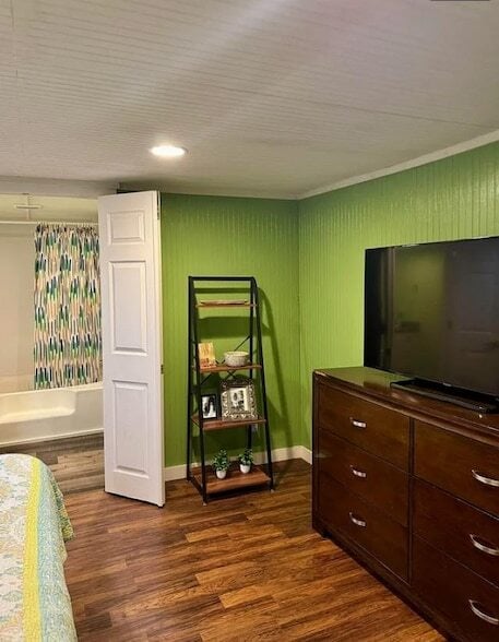 Building Photo - 1927 Sika Deer Dr