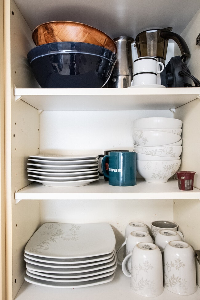 Building Photo - 1000 Cove Cay Dr