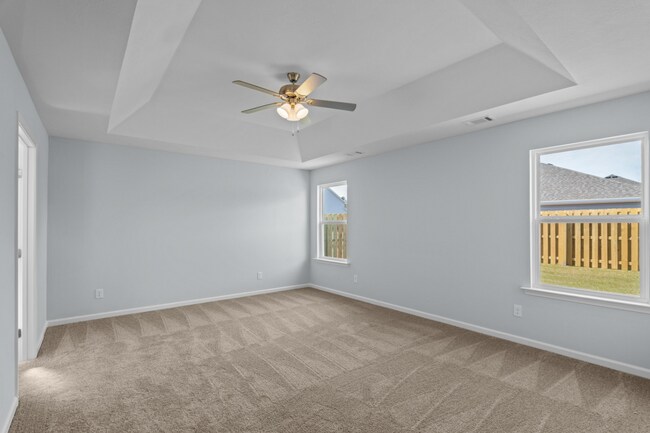 Building Photo - 8922 Snelling Dr