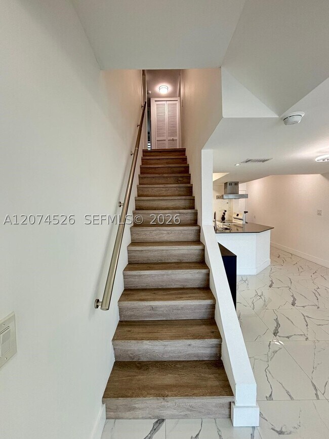 Building Photo - 12400 NW 11th Ln