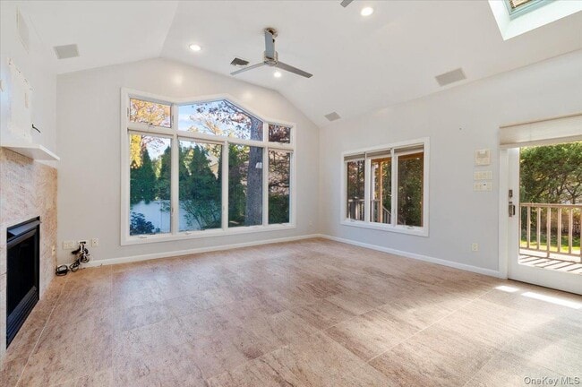 Building Photo - 25 Belmont Dr W