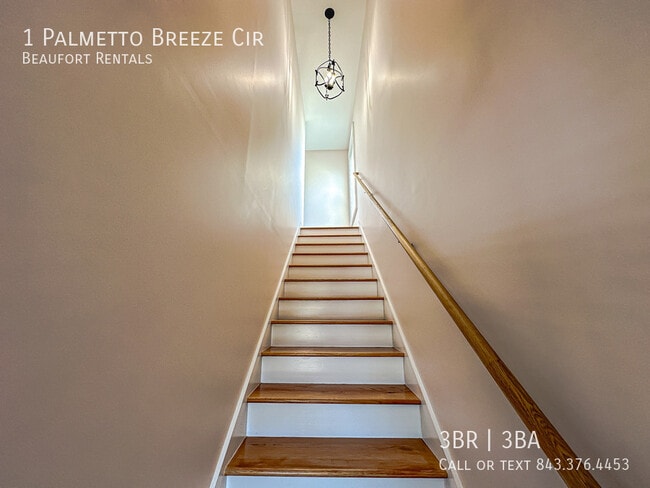 Building Photo - 1 Palmetto Breeze Cir