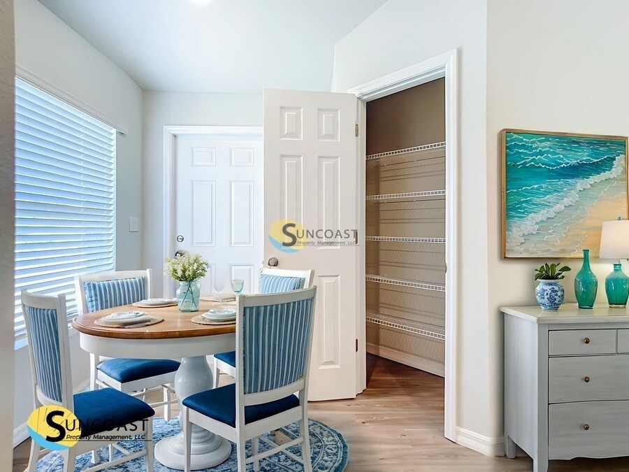 Building Photo - 10107 Tramore Ave