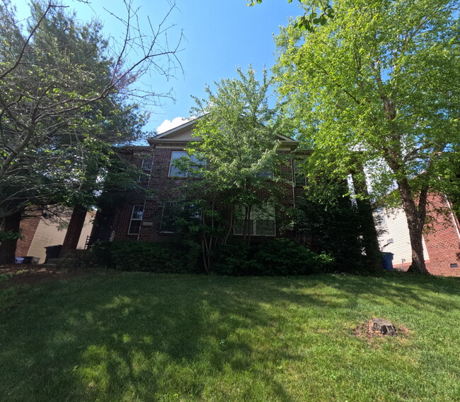 Primary Photo - 4332 Clearwater Way