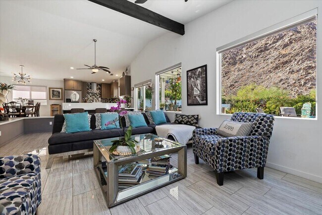 Building Photo - 52273 Avenida Madero